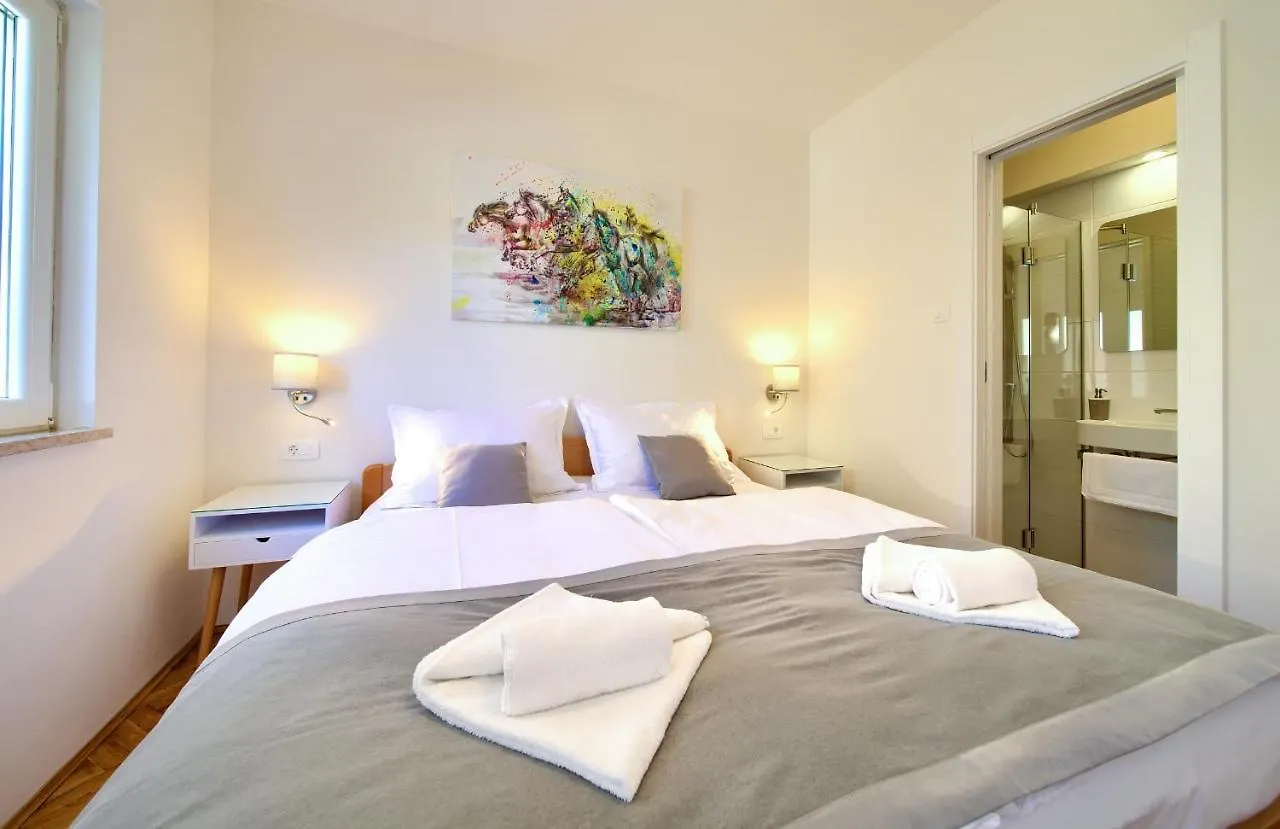 Apartments Adria Danka Krk Town Croazia