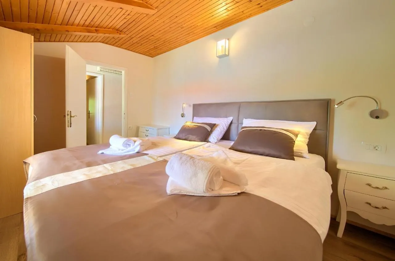 Apartments Adria Danka Krk Town