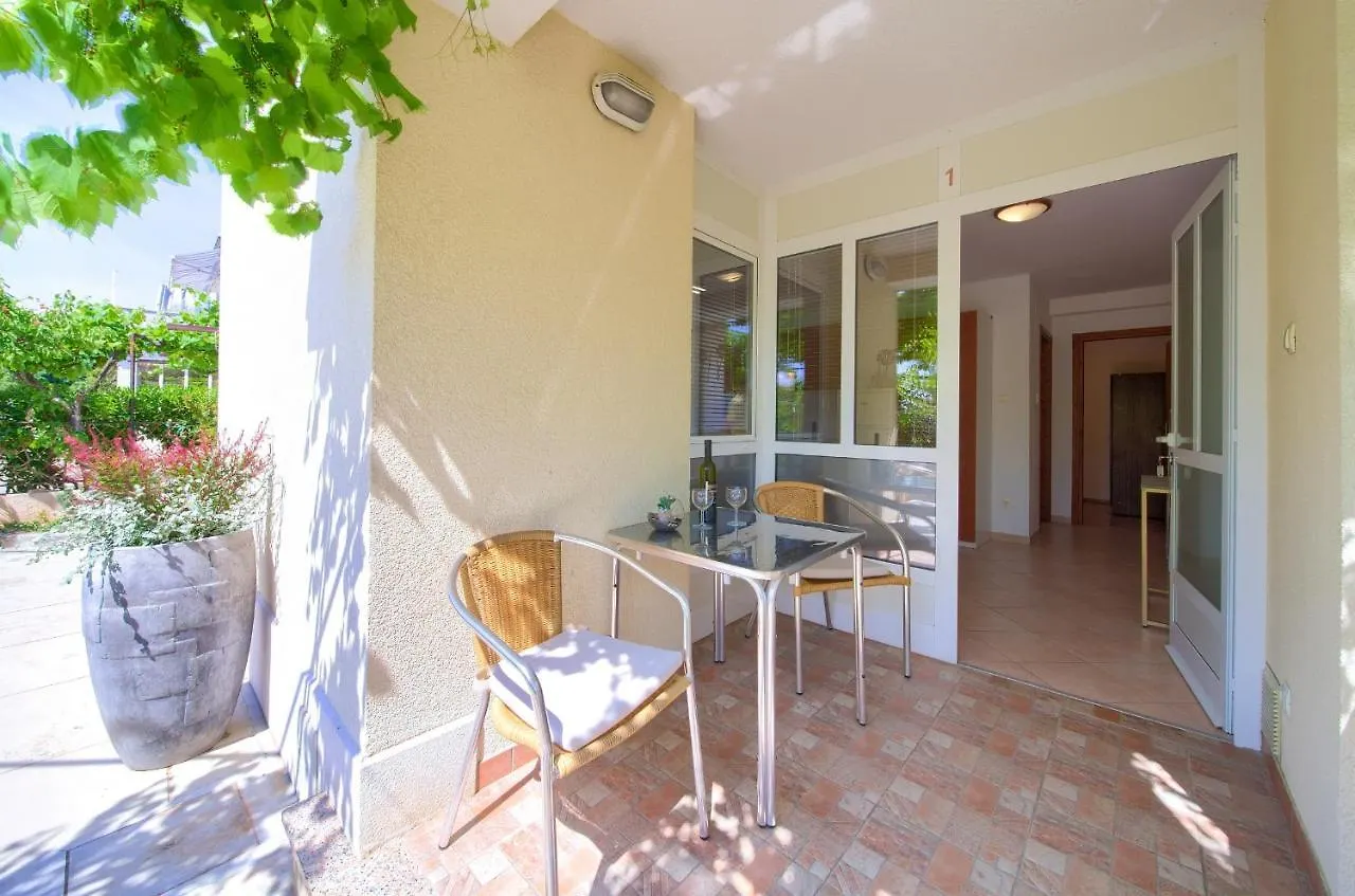 Apartments Adria Danka Krk Town