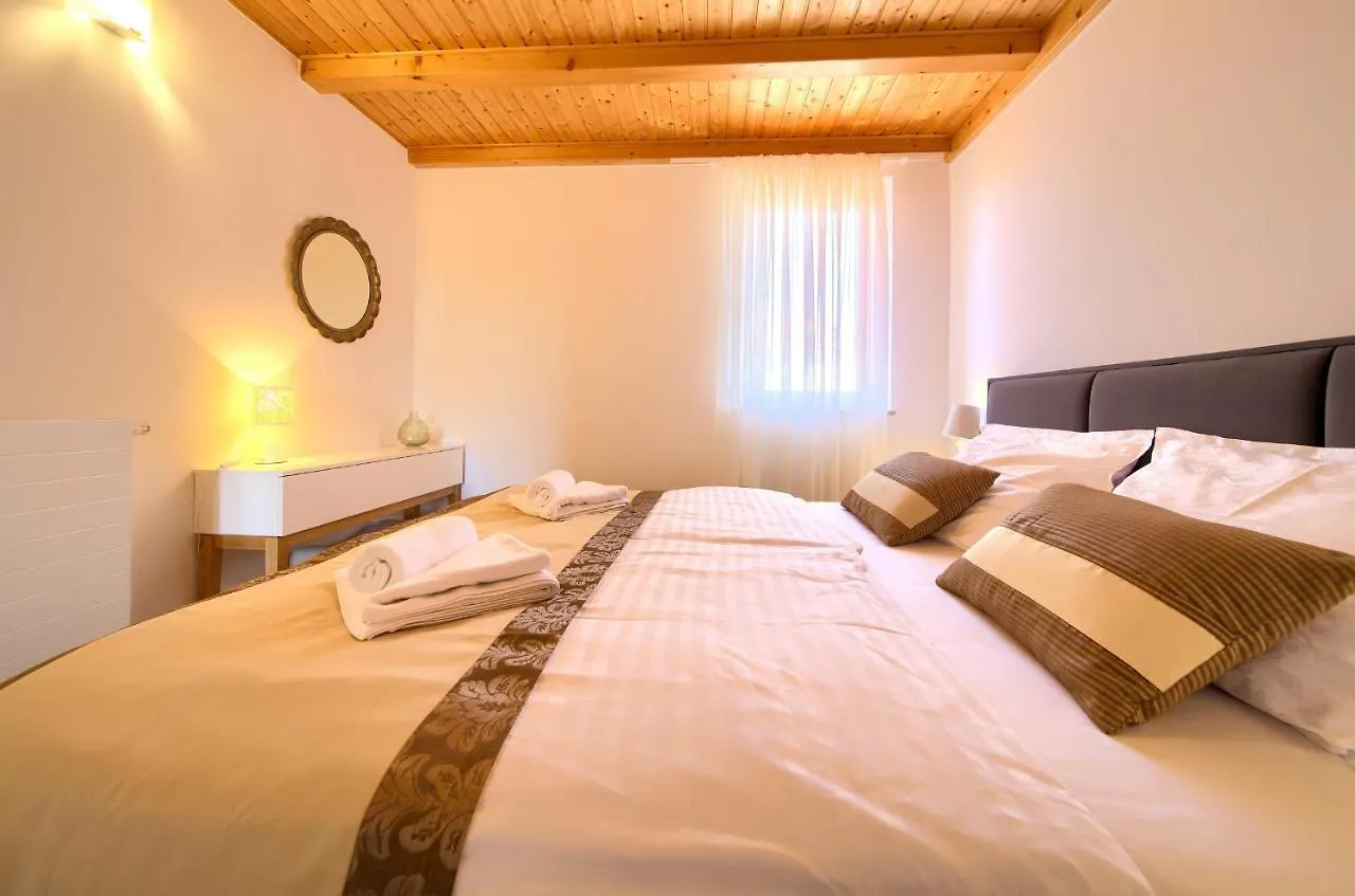 Apartments Adria Danka Krk Town